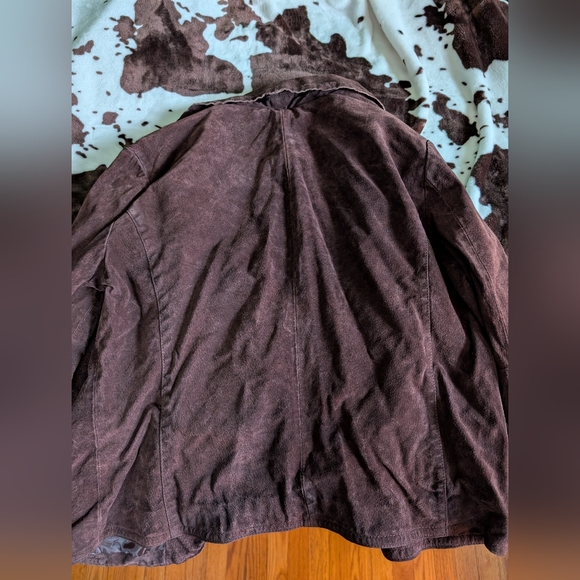 Genuine Leather Jacket - Picture 4 of 5